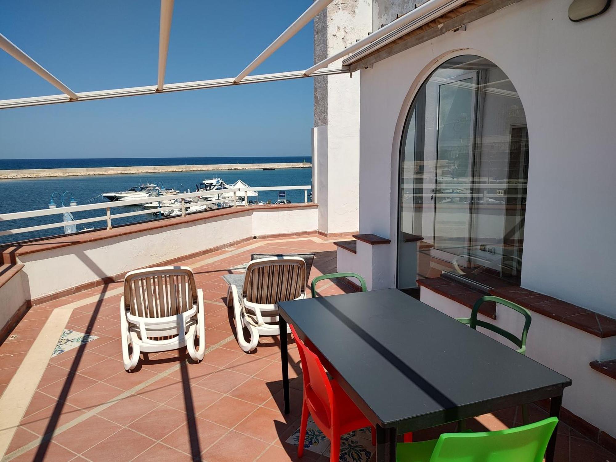 Vila Fronte Del Mare - Seafront Terrace Villanova di Ostuni Exteriér fotografie